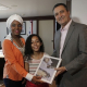 Governador recebe estudantes premiadas em feira internacional