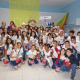 English day com personagens animados incentiva crianças no aprendizado  de segundo idioma