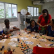 Mais tempo na escola aumenta perspectivas para um futuro melhor