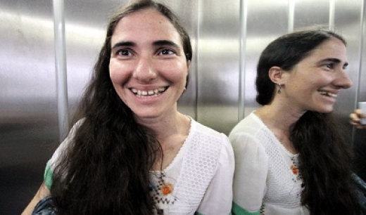 Blogueira Yoani Sánchez recebe repúdio de movimentos sociais