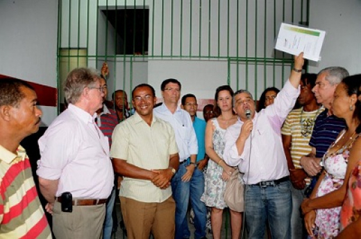 Inaugurações e anúncio de obras em Tiquaruçu