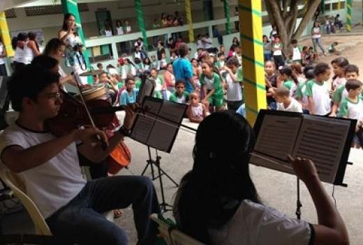 Orquestra do Sisal homenageia professores na Jornada