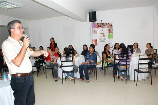 Autor da coleção Cidade Educadora em Feira