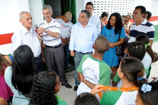Escola reformada após 36 anos
