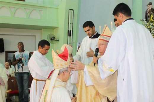 Ordenação de Dom Giovanni Crippa