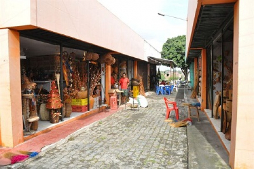 Iniciada recuperação no Galpão de Artesanato