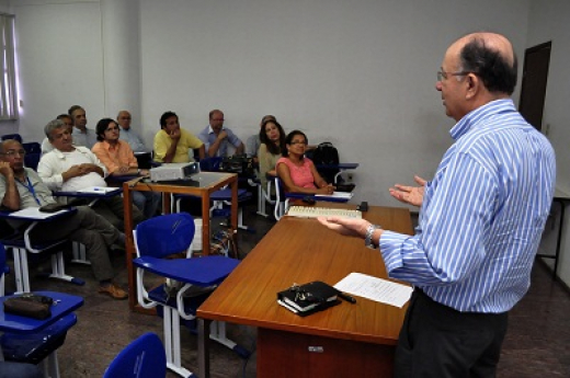 Trem regional de passageiros