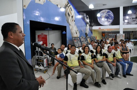 Escola de Trânsito forma primeira turma