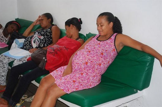 Superlotação do Hospital da Mulher preocupa