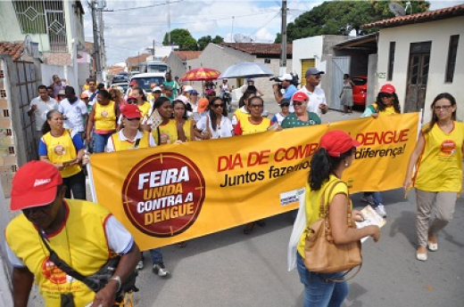 Alerta sobre dengue no Feira X