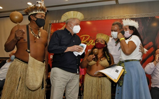 Governador Rui Costa recepciona Lula em Salvador