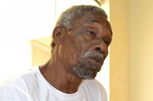 Mão amiga para crianças da Rua Nova  