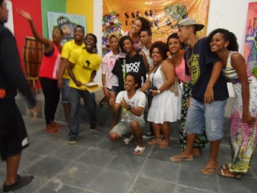 Grupo Ágape lança primeiro livro de poemas