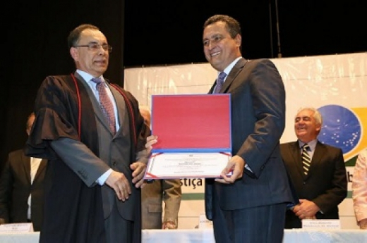 Governador participa da cerimônia de diplomação dos candidatos eleitos em 2014