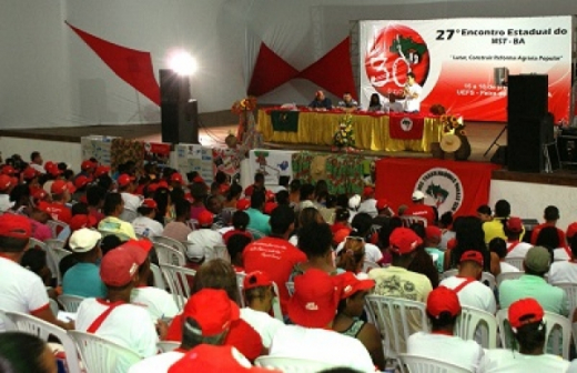 Encontro Estadual do MST reúne 800 pessoas na Uefs