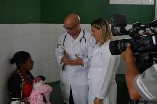 TV mostra rotina de médico cubano em Feira