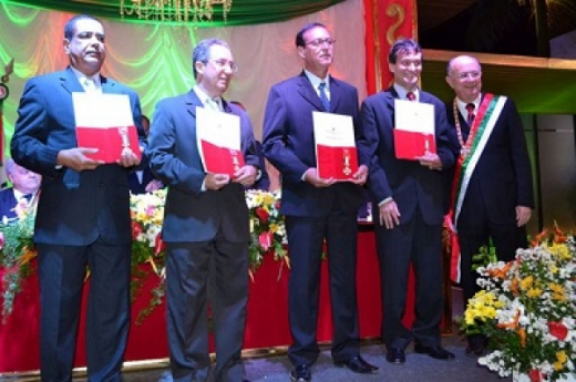 Município homenageia feirenses com Ordem do Mérito