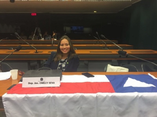 Estudante baiana é empossada deputada jovem no Congresso Nacional