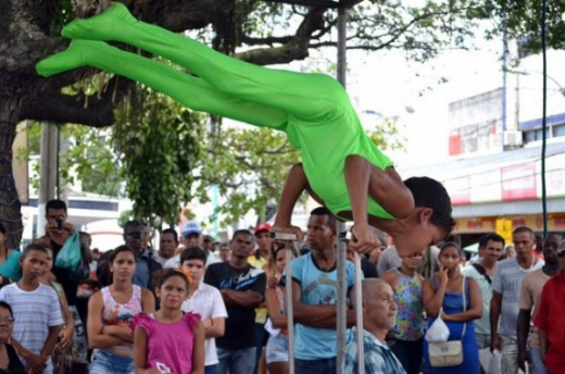 Cortejo cultural marcará Dia Mundial do Teatro e Dia Nacional do Circo em Feira
