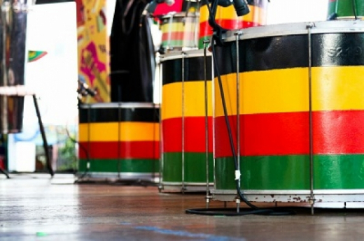 Olodum lança cartão pré-pago da Mastercard.