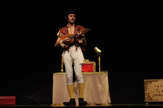 Circuito Cultural Belgo Bekaert apresenta o espetáculo “Cavaco e sua pulga adestrada”