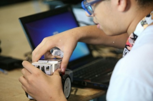 Campus Party divulga produção tecnológica de estudantes baianos