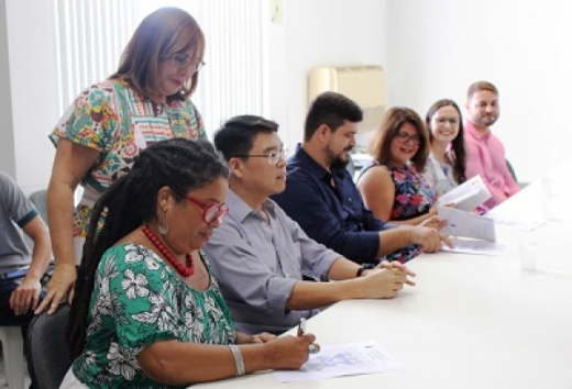 Uefs empossa novos professores